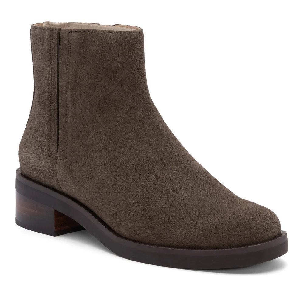 😎 Abeo Suede Traverse Ankle Boots